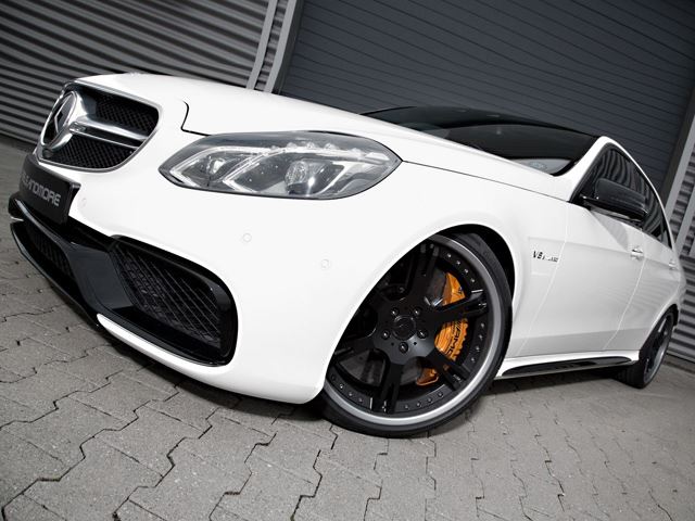 Mercedes E63 AMG S-Model от тюнинг-ателье Wheelsandmore